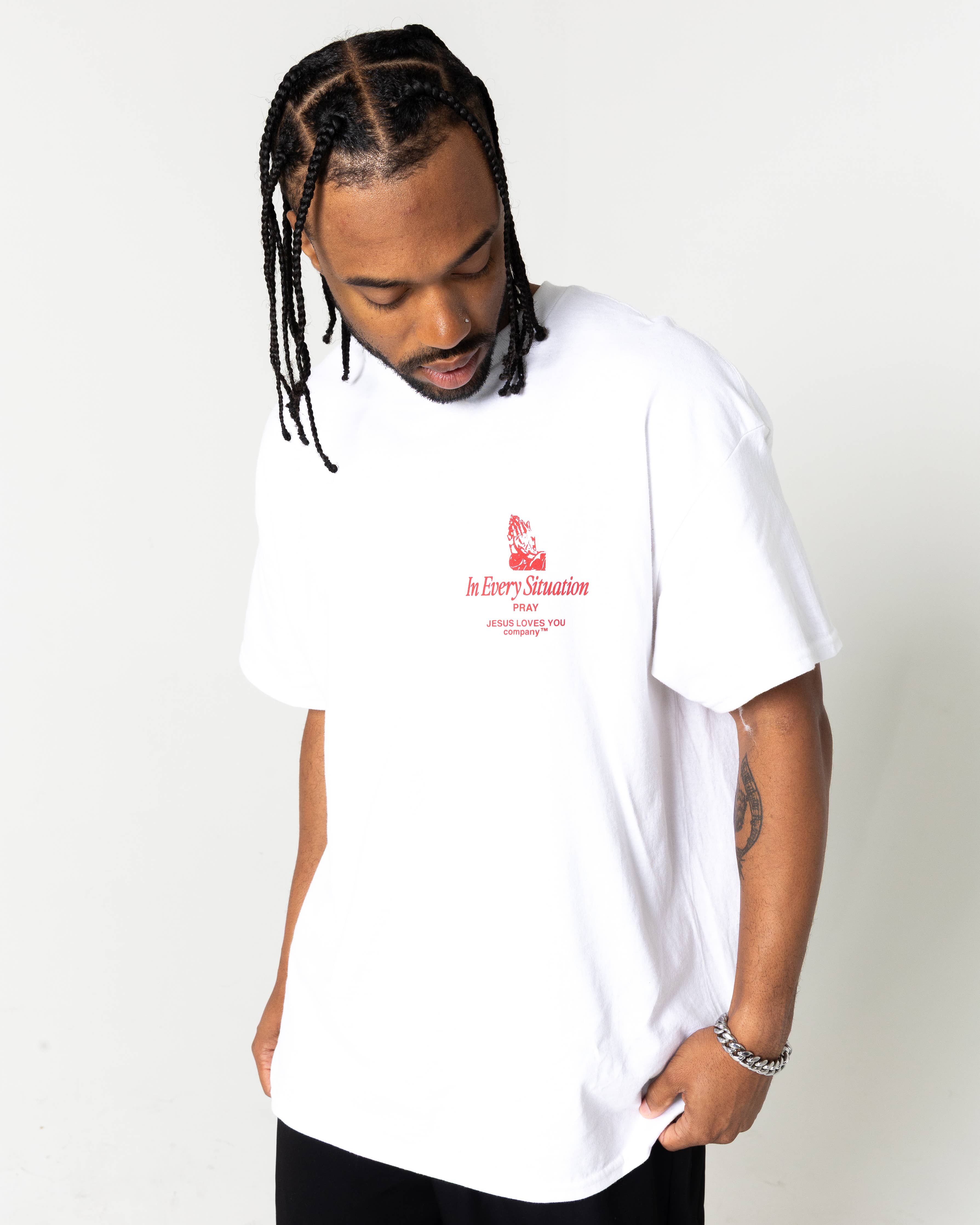 "In Every Situation - Pray." Oversized Tee